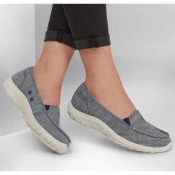 SKECHERS Women's Relaxed Fit: Reggae Fest - Manzanita Shoes -Best Shoe Store 2081360 402 alt5